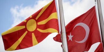 Над 10.000 турски државјани аплицирале за македонско државјанство во последните четири години