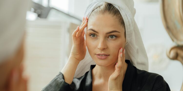 Кога желбата за совршена кожа води кон нејзино брзо стареење