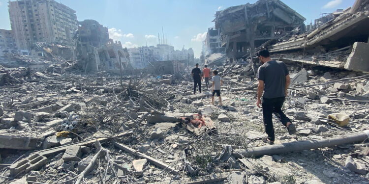 Трамп најавува облакодери и одморалишта во Газа