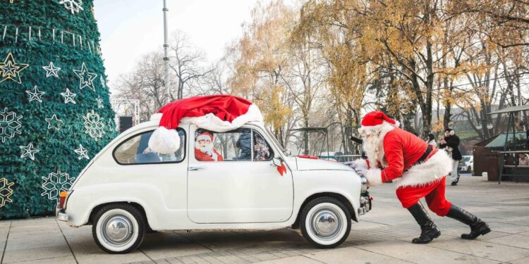 ДИМИТРОВСКИ: БИТОЛА ЖИВЕЕШЕ ПРАЗНИЧНО –  ЗАВРШИ НАЈГОЛЕМИОТ ЗИМСКИ ФЕСТИВАЛ ВО ДРЖАВАТА