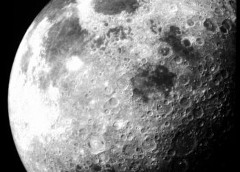 НАСА подготвува историско враќање на човекот околу Месечината со мисијата „Артемис II“