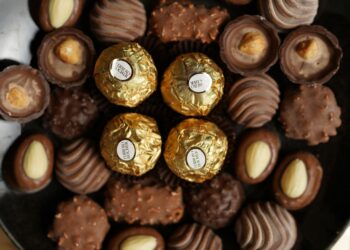 СЗО бара повисоки даноци на слатките и алкохолот