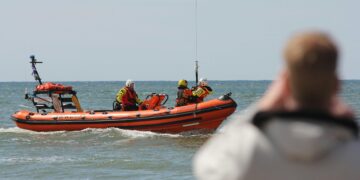 Силни поплави ја погодија Албанија: Едно лице загинато, прогласена вонредна состојба во повеќе региони
