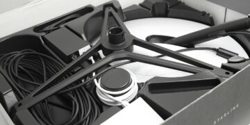 Сикорски со апел до Маск: Спречи ја Русија да го користи „Старлинк“ против Украина