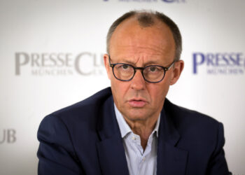 Мерц ја исклучи опцијата за германско нуклеарно оружје, предлага европско одвраќање