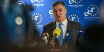 Милановиќ: Европа се вооружува за да ги остави зад себе историските гревови