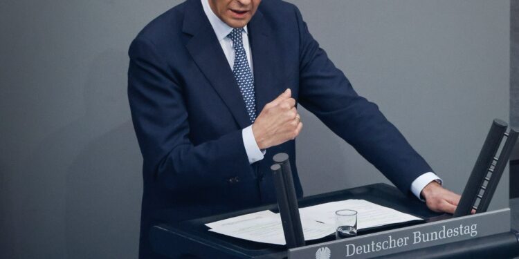 Мерц: Мали се шансите за брз крај на војната во Украина преку преговори