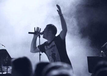 Густата магла и лизгавиот пат го ослободиле пејачот Даниел Кајмакоски од киднаперите