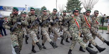 Техеран се заканува: САД да не се подготвуваат за напад – во спротивно следи удар врз Израел