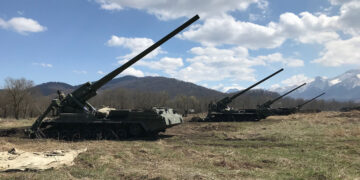 Интензивирани борбени операции во Украина: Експлозии и прекини на струја во повеќе градови, вклучително Киев