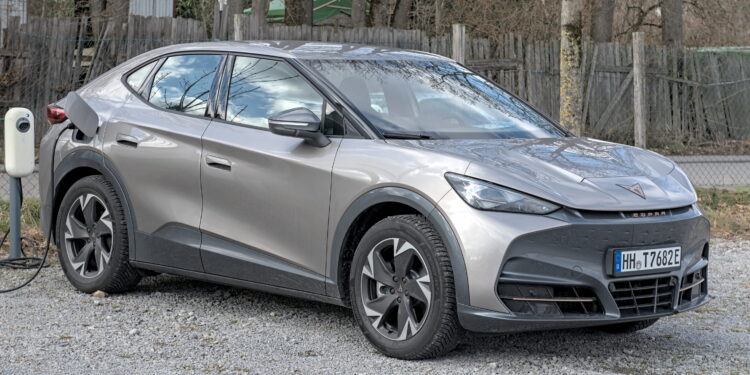 ЕУ го поштеди Фолксваген од дополнителни царини за моделот Таваскан