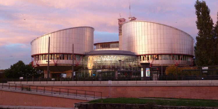 Стразбур бара објаснување од Скопје за нарушениот  пристап на обвинетите до „бомбите на Заев“