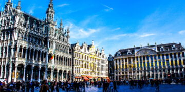 Европа на два света: Разлики во богатството меѓу најбогатите и најсиромашните земји