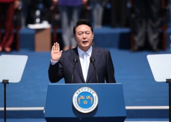 Поранешниот претседател на Јужна Кореја, Јун Сук-јеол, осуден на доживотна казна затвор