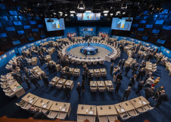 Клучен состанок во Брисел: НАТО ја разгледува безбедноста на Европа и помошта за Украина