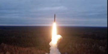 Следната генерација на „Орешник“: Русија најавува посилен и попрецизен проектил