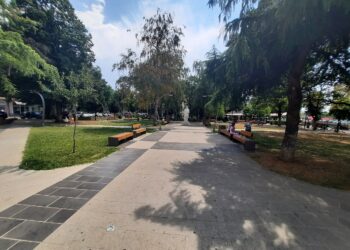 Три дена сеќавање и почит: Кочани ја одбележува годишнината од пожарот во „Пулс“