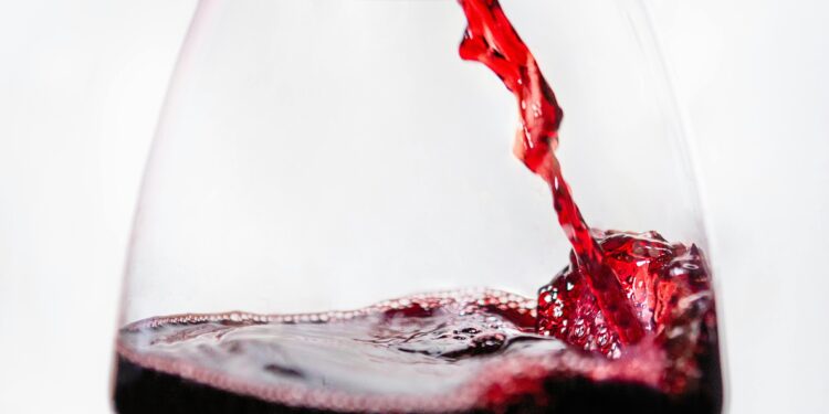 Виното од Македонија во подем, но малите винарии имаат предизвик да пристапат кон пазарот