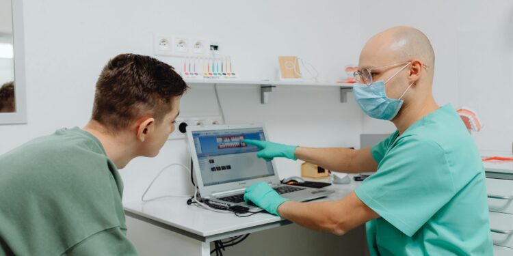 Морталитет од малигни неоплазми во Македонија во последните 10ина години: Висока стапка кај мажи и постари лица