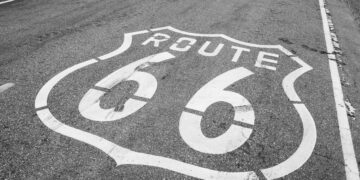 Од Чикаго до Санта Моника: Историјата на Патот 66