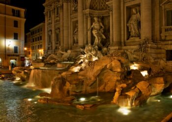 Фонтана ди Треви воведува влезници за туристите од денес