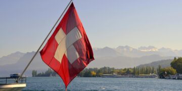 Референдум во Швајцарија за ограничување на населението до 10 милиони