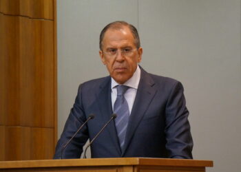Лавров: Русија предлага мултиполарна евроазиска повелба, НАТО, ЕУ и ОБСЕ застаруваат