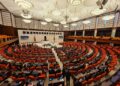 Седницата прекината во турскиот парламент поради тепачка за време на заклетвата на новиот министер за правда