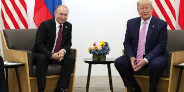 САД и Русија ја обновуваат воената комуникација на високо ниво