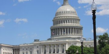 Трамп доби поддршка од Сенатот да продолжи со нападите во Иран