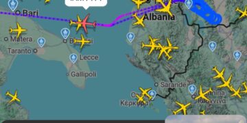 Италијански воен танкер денес кружи на небото над Македонија – Дали американските воени авиони полнат гориво во лет за операциите над Иран?