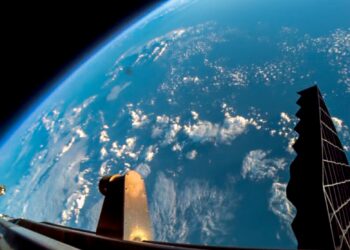 Берзанско деби на СпејсИкс: Се подготвува за ИПО од 75 милијарди долари