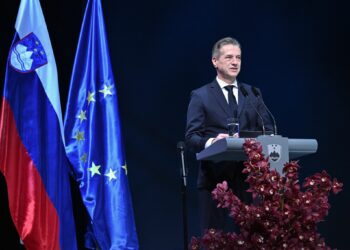 Словенија пред сложени коалициски преговори: Голоб води по гласови, но нема мнозинство