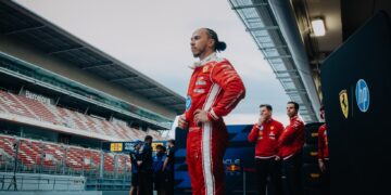 Луис Хамилтон верува во Ферари: „Тимот е подготвен за титулата во 2026“