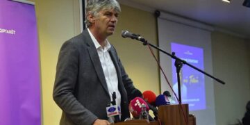 Зијадин Села оснува нова политичка партија