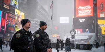 Експлозивна направа пред резиденцијата на градоначалникот на Њујорк: Две лица уапсени