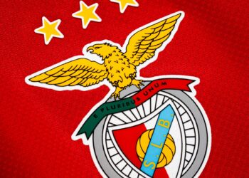 Бенфика казнета со 73.000 евра поради расизам и инциденти на трибините против Реал Мадрид