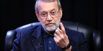 Лариџани: Иран не планира преговори со САД