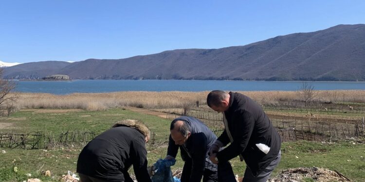 Еколошка акција во Општина Пустец: Се чистат јавните простори пред туристичката сезона