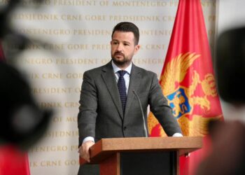 Претседателот на Црна Гора, Јаков Милатовиќ во официјална посета на Македонија