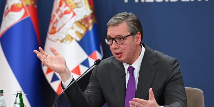 Вучиќ прогласи „победа од 10-0“: СНС триумфира на локалните избори