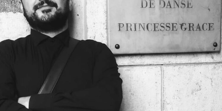 Македонскиот режисер Оливер Мицевски почина на 46 години