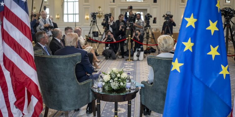 ЕУ се подготвува за непредвидливост на американската политика, вели Калас