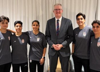 Иранските фудбалерки одбија да ја пеат химната – Австралија им даде визи на пет репрезентативки по заканите за одмазда од режимот