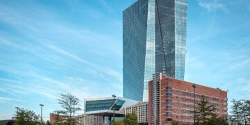 Лагард: ЕЦБ ќе стори сè за да ја контролира инфлацијата