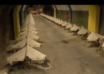 Иран ја прикажува својата „подземна флота“ беспилотни летала и ракети во ново видео