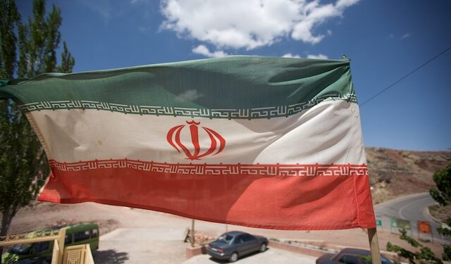 Иран нуди „слободен пристап“ до Ормуз за земји со посебни услови