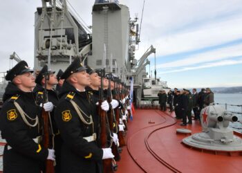 Русија испраќа воени бродови за придружба на трговските пловила по серијата напади на Средоземното Море