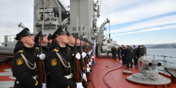 Русија испраќа воени бродови за придружба на трговските пловила по серијата напади на Средоземното Море