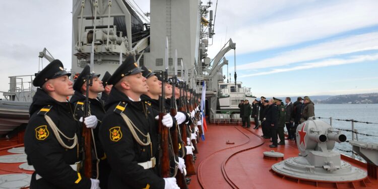 Русија испраќа воени бродови за придружба на трговските пловила по серијата напади на Средоземното Море